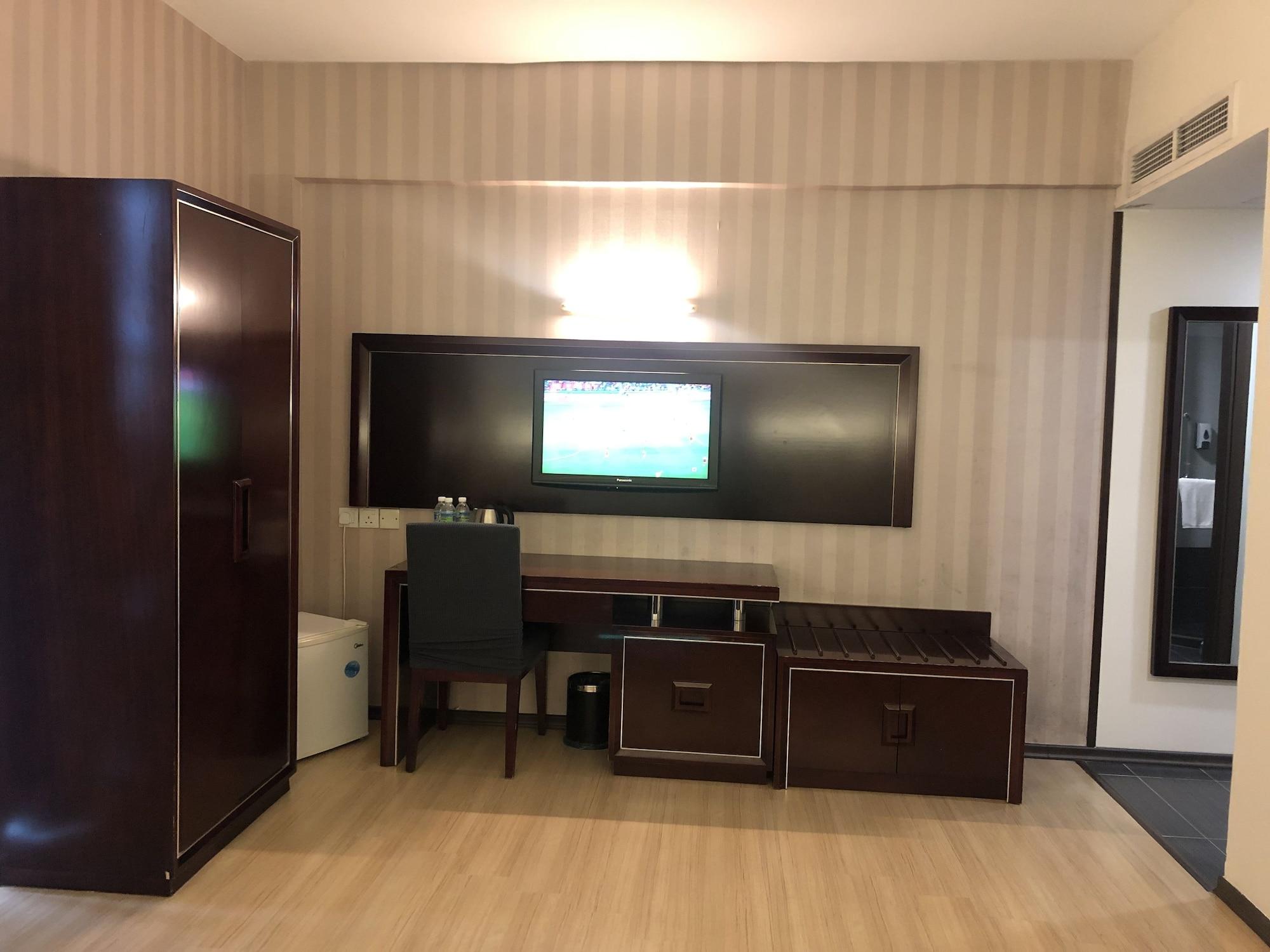 Pariss Hotel Johor Bahru Kültér fotó