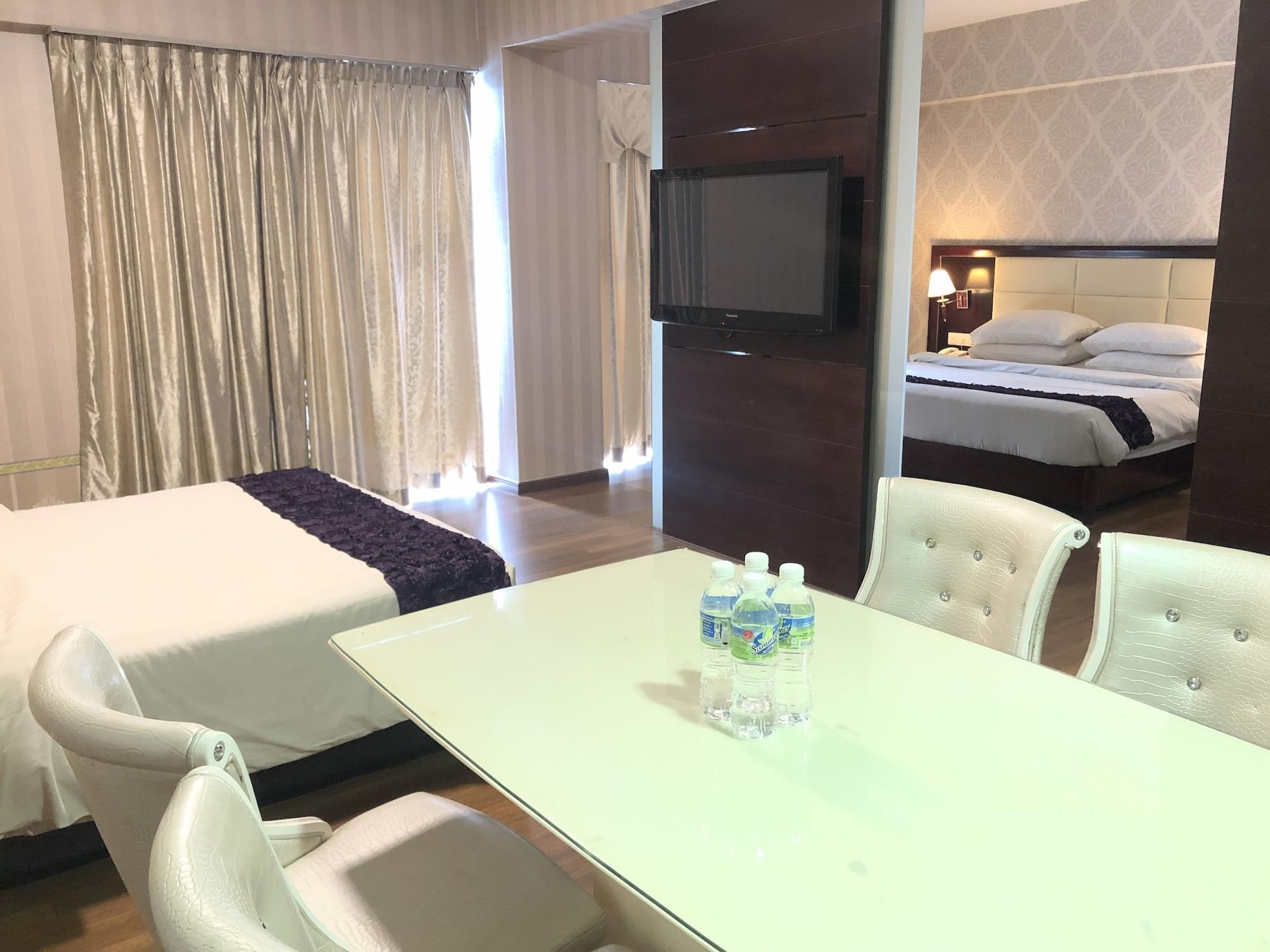 Pariss Hotel Johor Bahru Kültér fotó