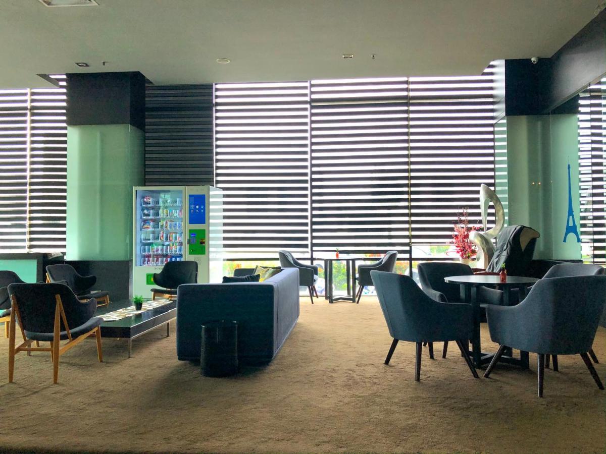 Pariss Hotel Johor Bahru Kültér fotó